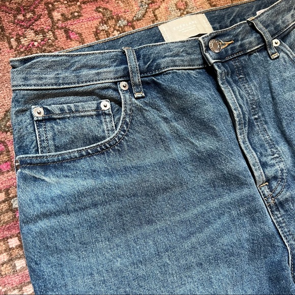Everlane 90’s cheeky jean - Picture 9 of 16